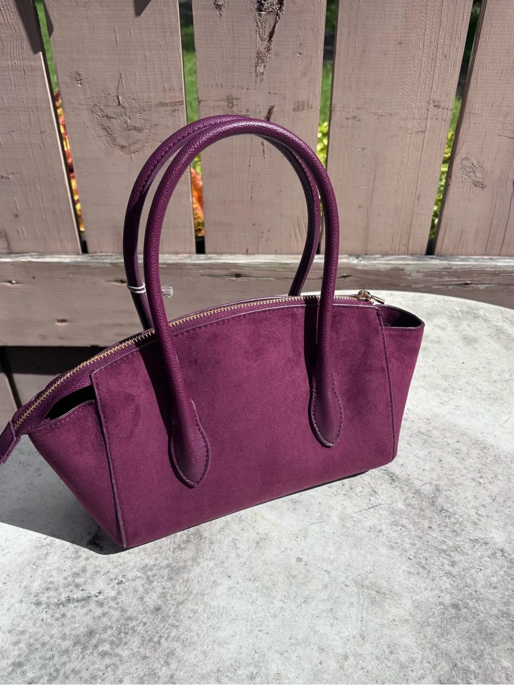 🎉NWT🎉 Elegant Burgundy Winged Satchel Handbag with Top Handles